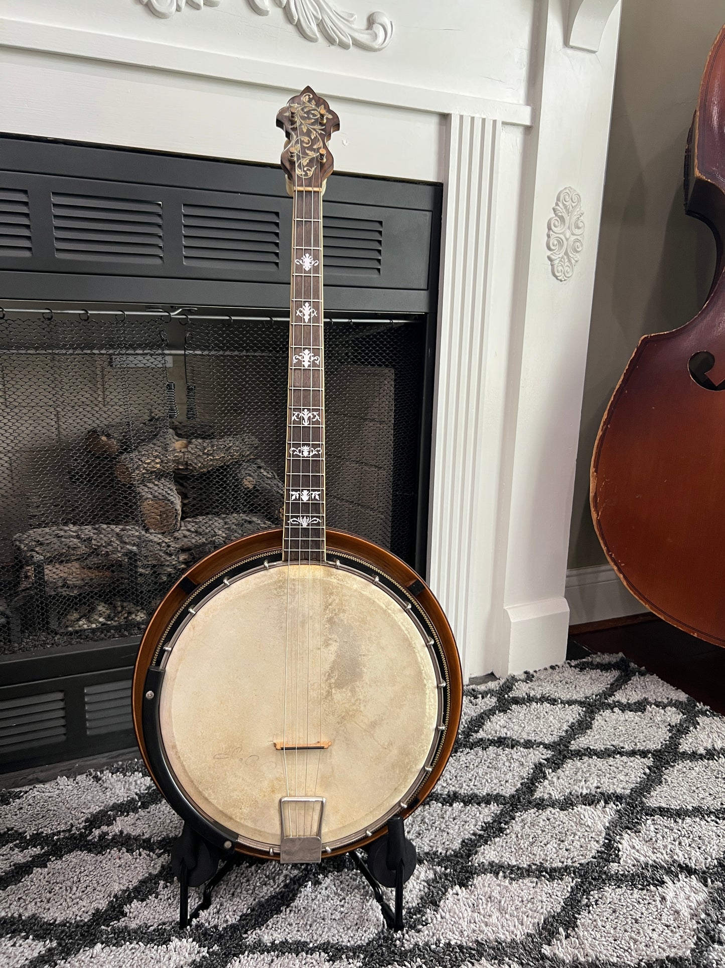 Weymann Orchestra Banjo Stye No. Two 4-String Banjo with Resonator - Used