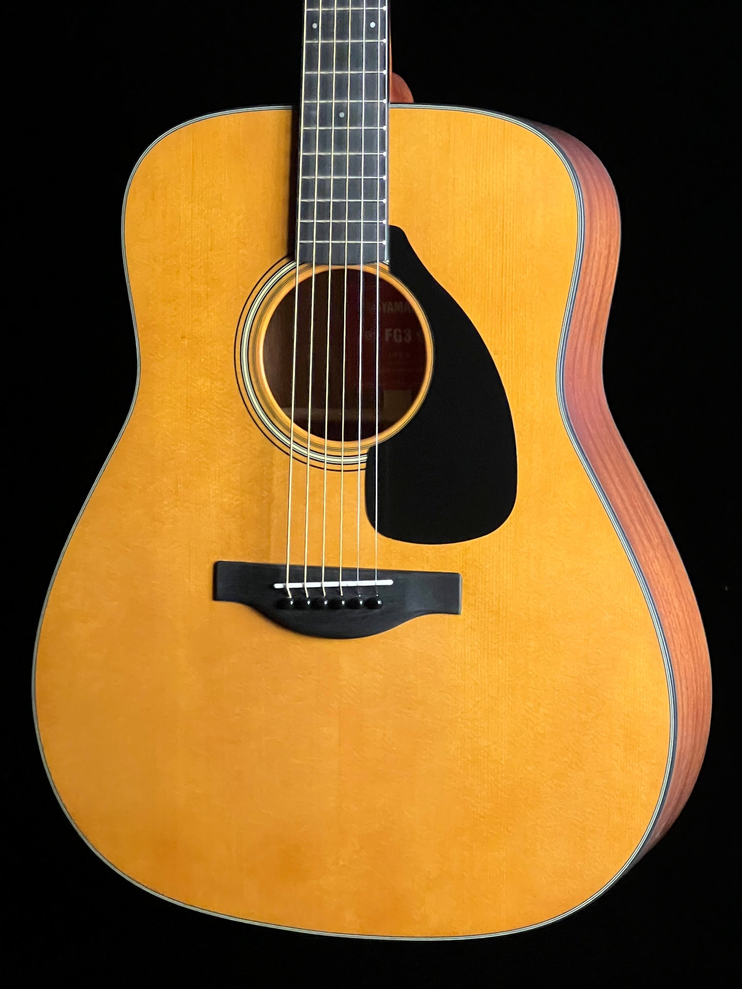 Yamaha FG3 Red Label Sitka Spruce / Mahogany Acoustic Guitar - New