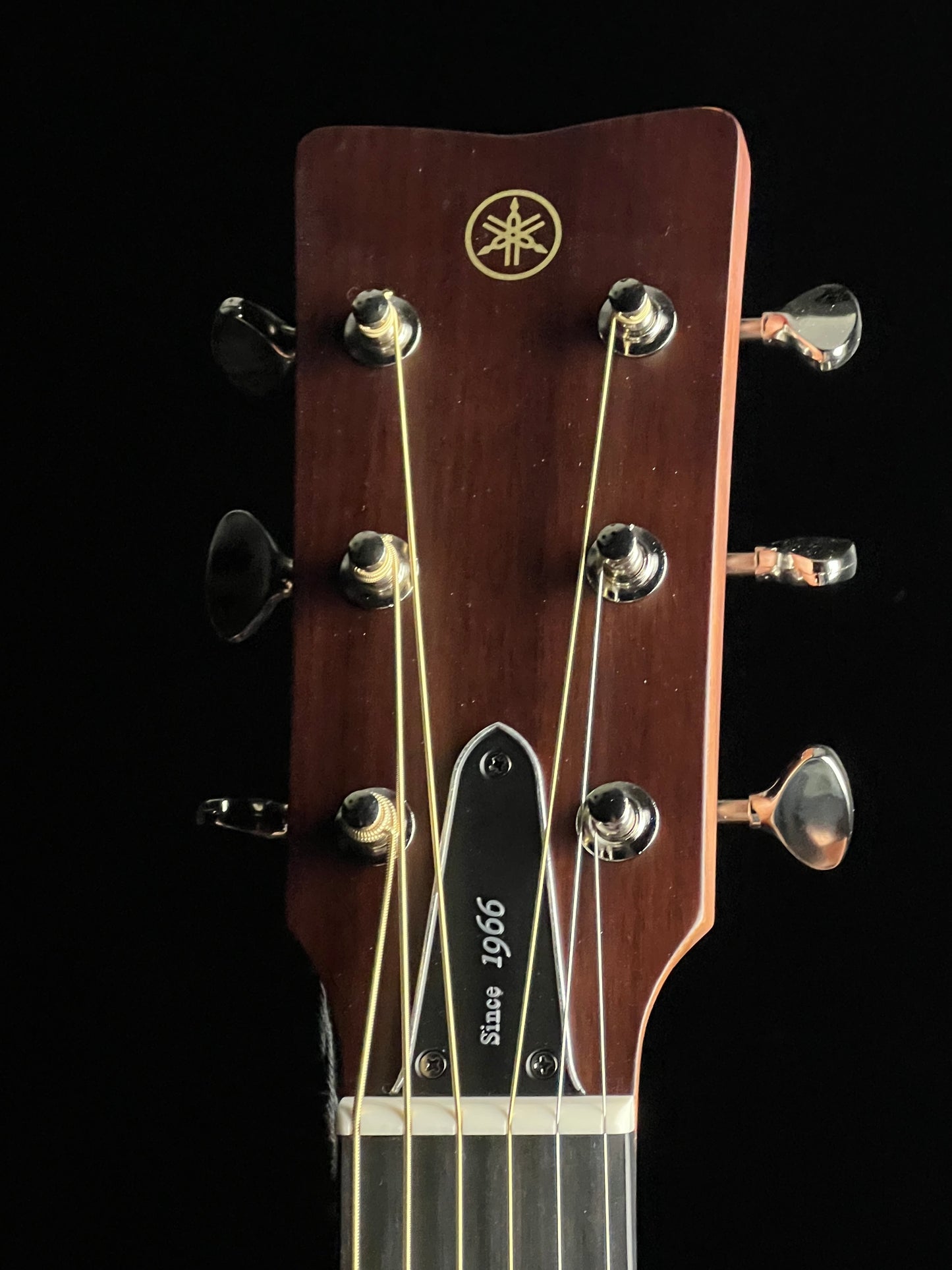 Yamaha FG3 Red Label Sitka Spruce / Mahogany Acoustic Guitar - New