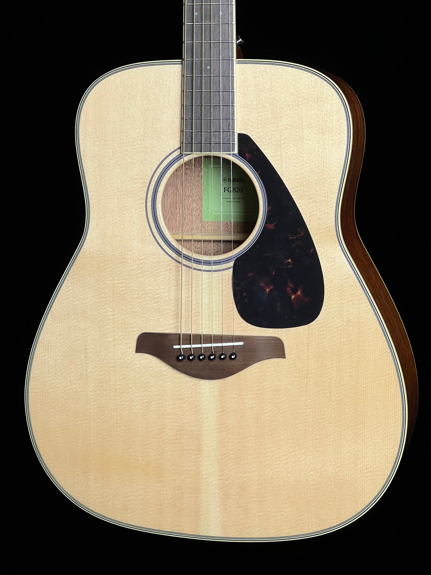 Yamaha FG820 Acoustic Guitar Solid Spruce / Mahogany - New