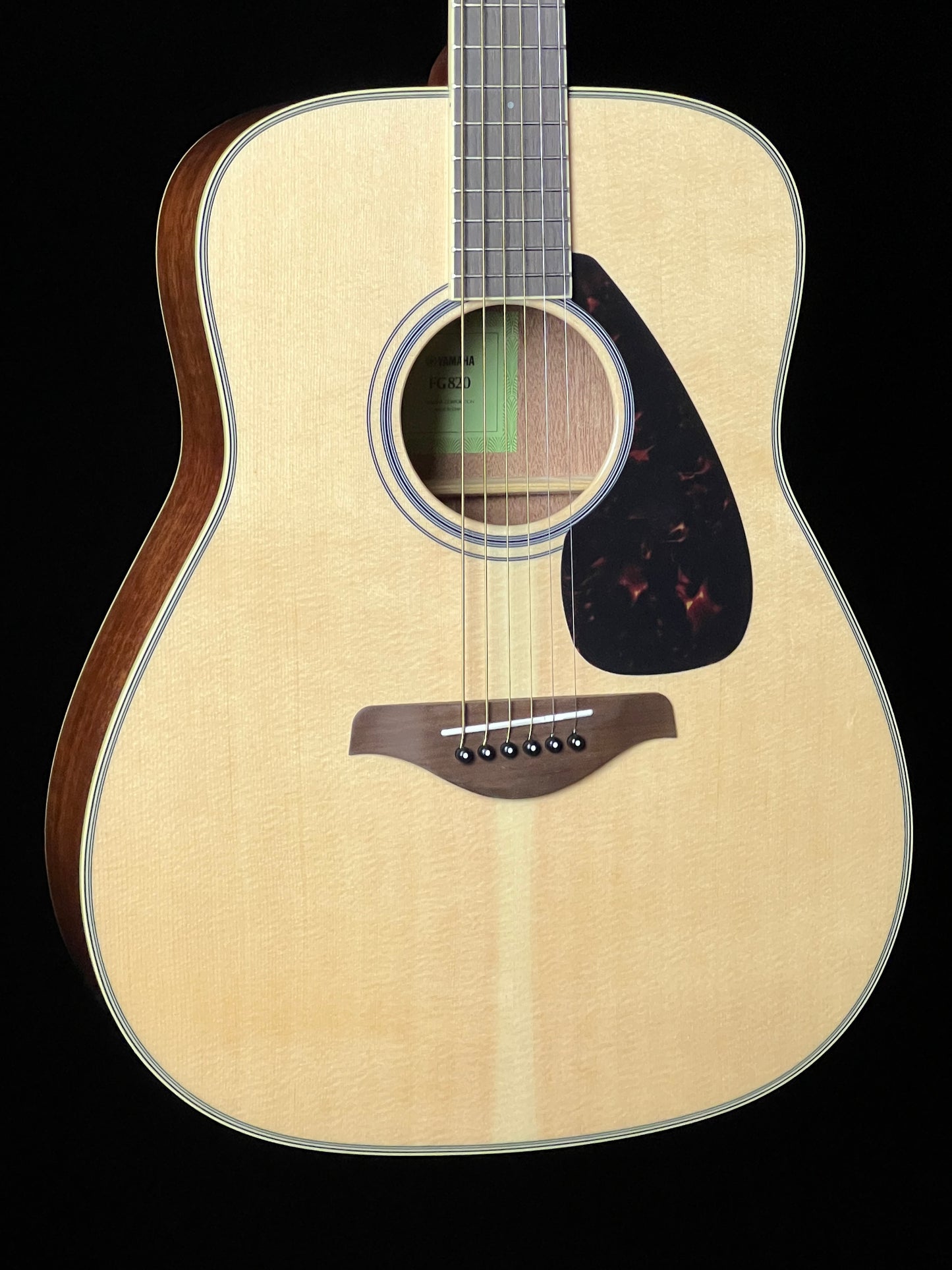 Yamaha FG820 Acoustic Guitar Solid Spruce / Mahogany - New
