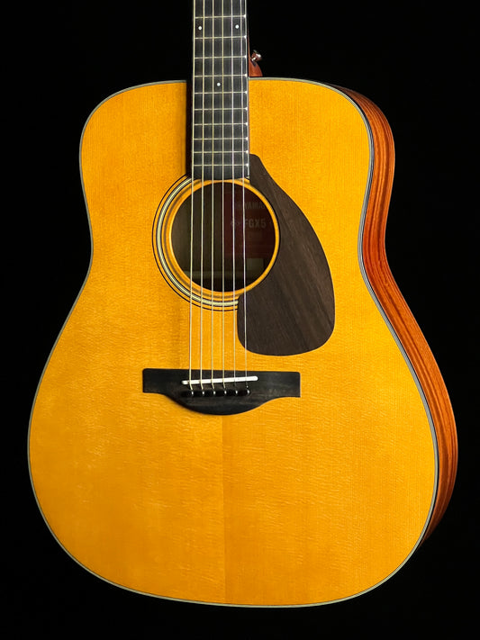 Yamaha FGX5 Red Label Gloss Sitka Spruce / Mahogany Acoustic Guitar with Atmosfeel Pickup - New
