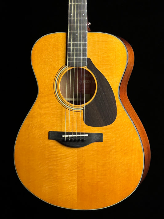 Yamaha FSX5 Red Label Sitka Spruce / Mahogany Acoustic with Atmosfeel Pickup - New