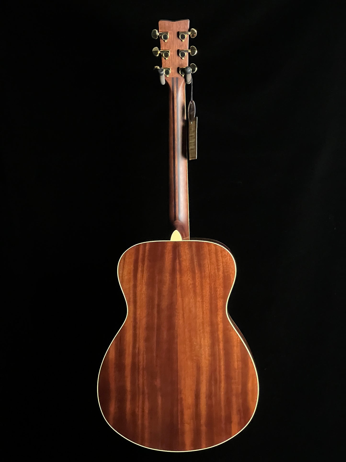 Yamaha LS6M Concert Solid Engelmann Spruce / Mahogany Acoustic Guitar with Pickup - New