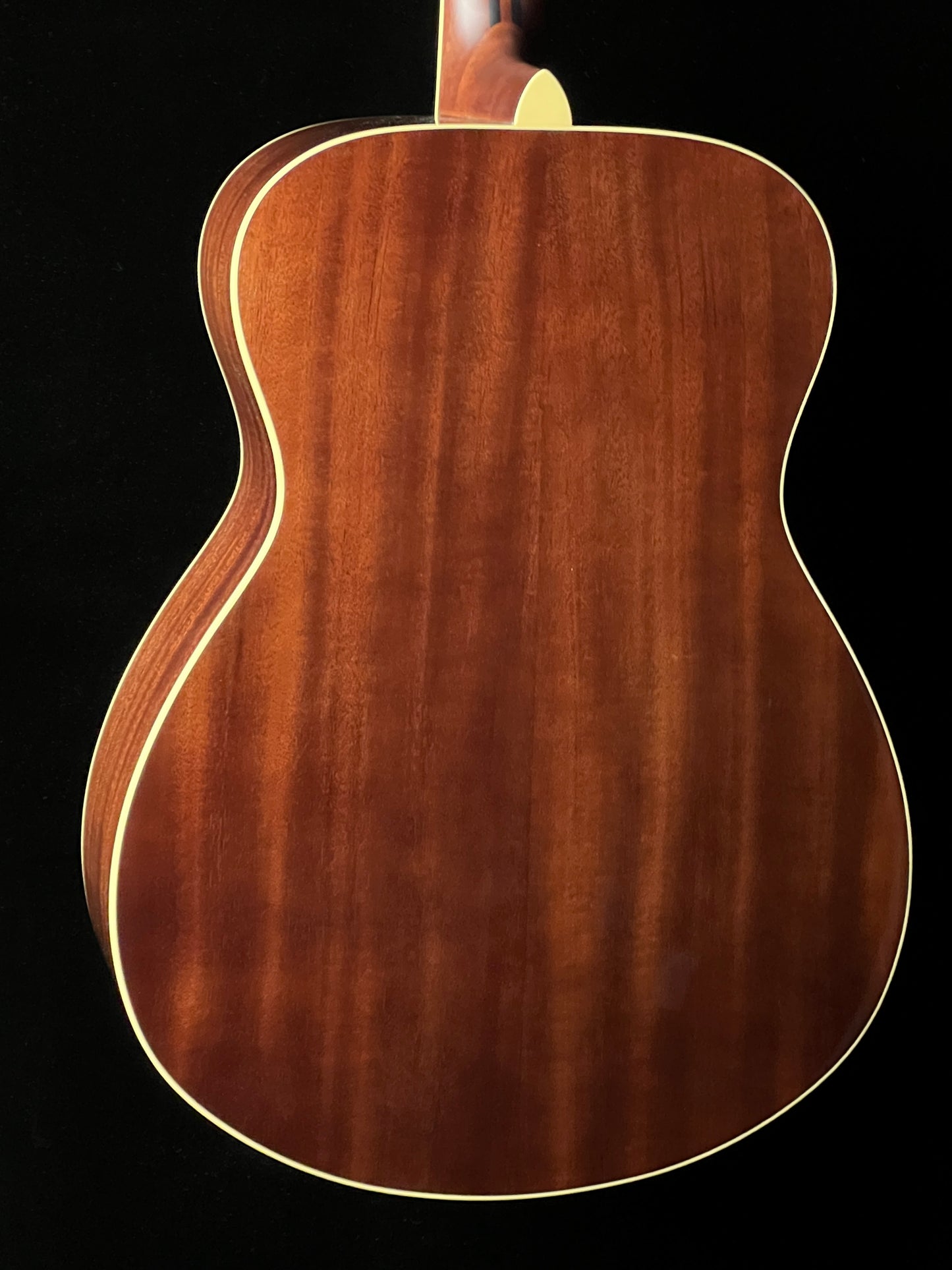 Yamaha LS6M Concert Solid Engelmann Spruce / Mahogany Acoustic Guitar with Pickup - New