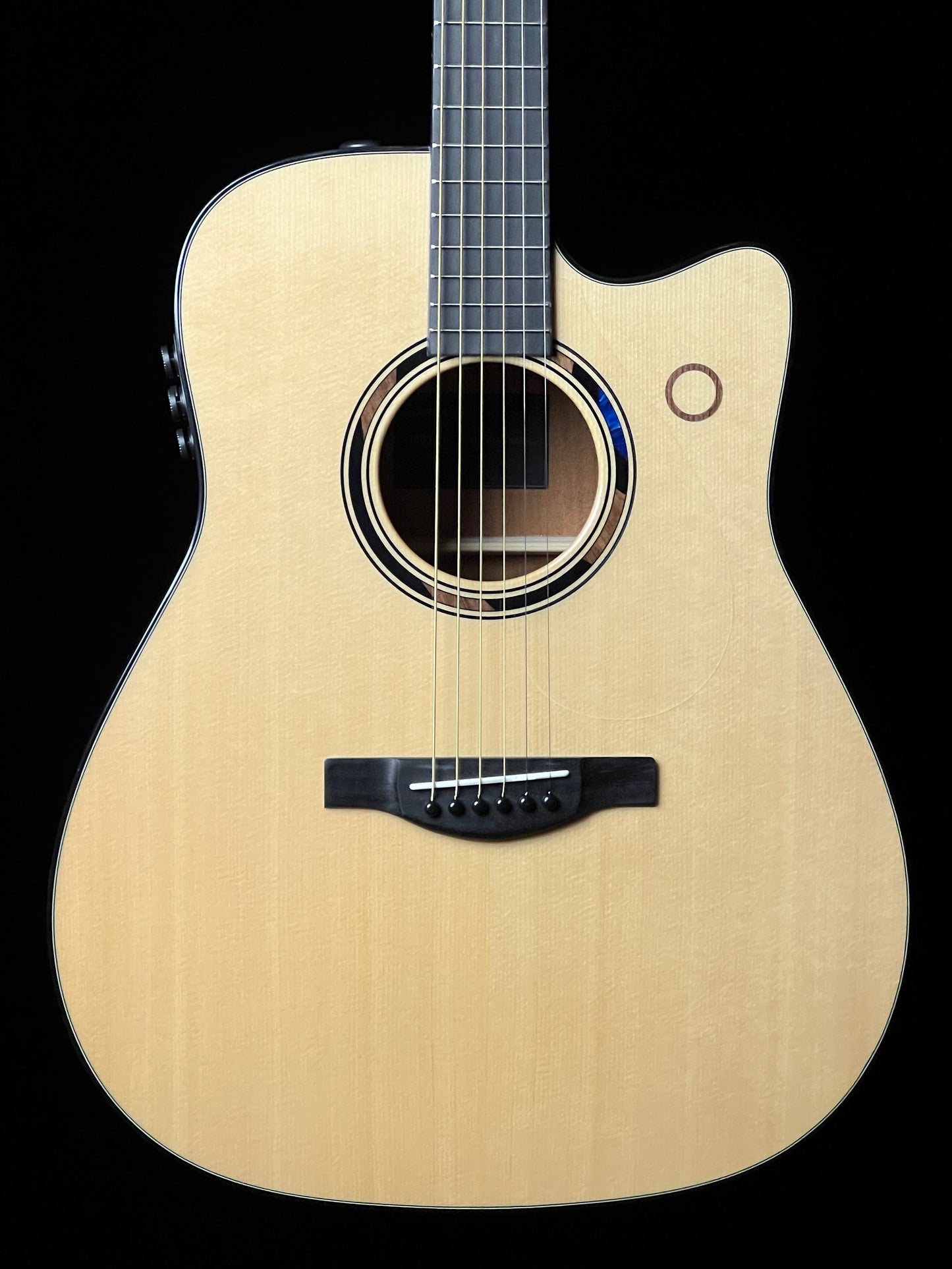 Yamaha TransAcoustic TAG3 C Natural Acoustic Guitar Solid Sitka/Mahogany - New