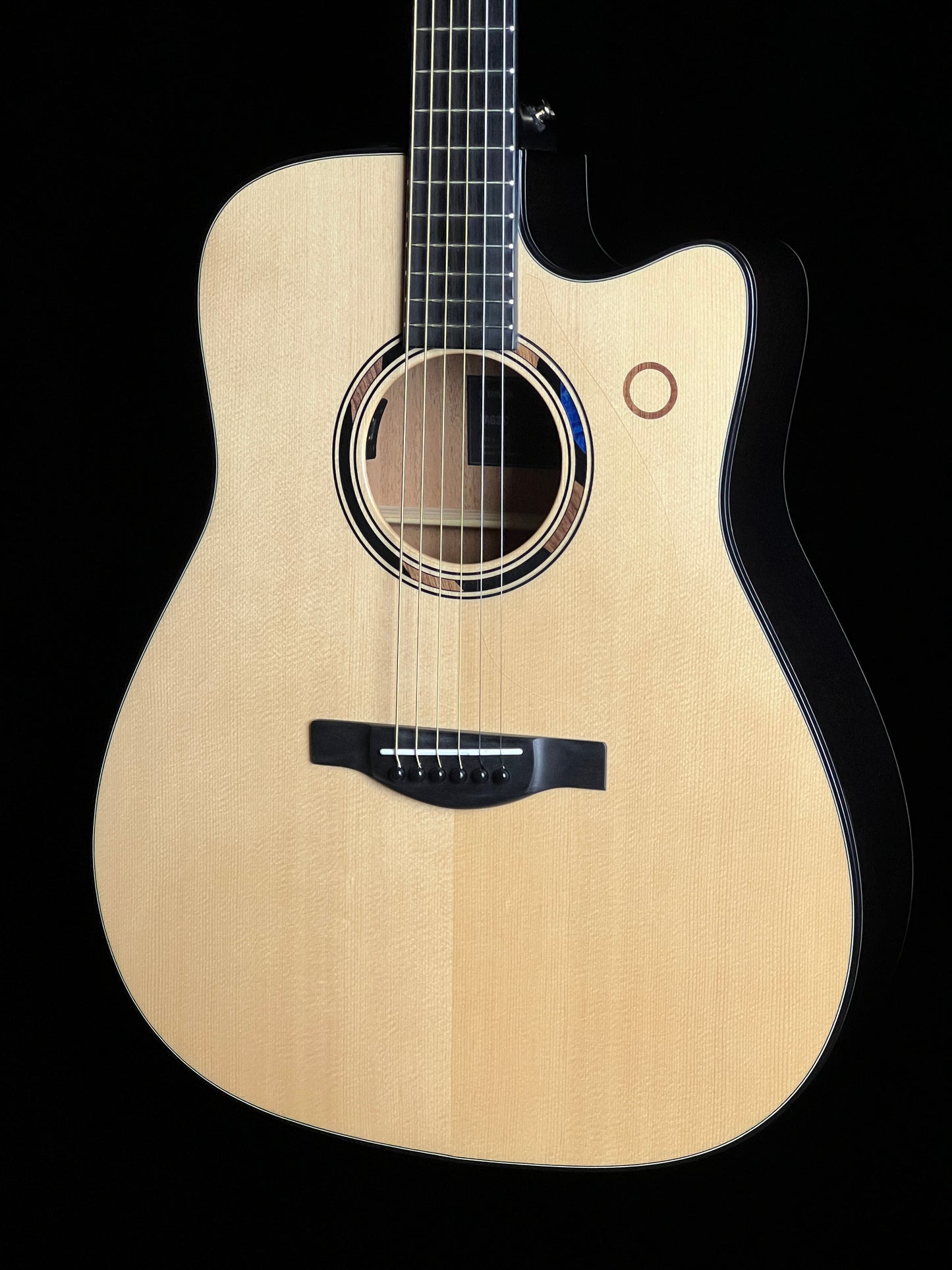Yamaha TransAcoustic TAG3 C Natural Acoustic Guitar Solid Sitka/Mahogany - Used